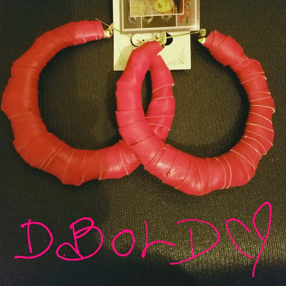 Red bamboo earrings